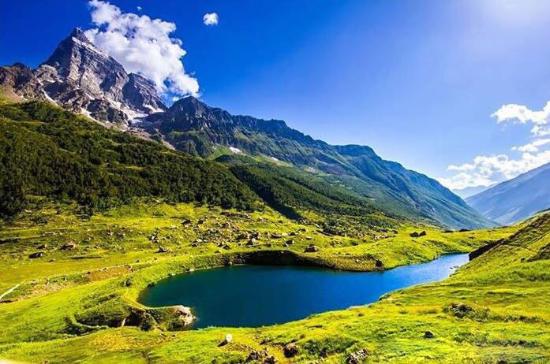 Kashmir Exclusive Tour Package