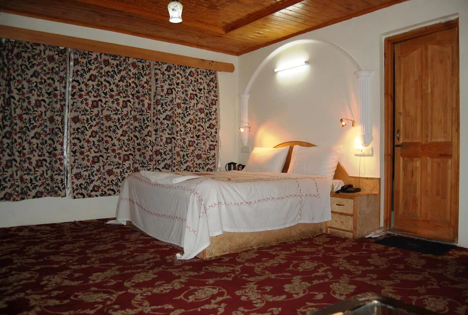 Hotel Paradise inn